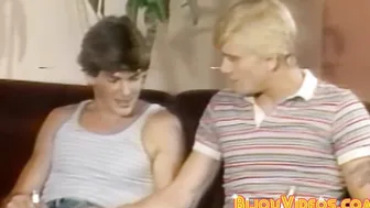Vintage students fuck after swapping head passionately