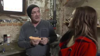 Fuer die neuen Toy Batterien einmal von Onkel Egon gefickt