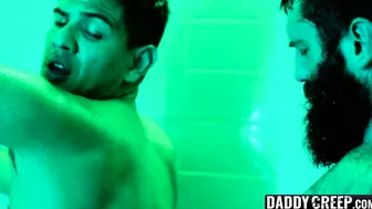 DILF seduces stepson in the shower during a hot summer day