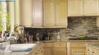 Stepmoms Spring Cleaning