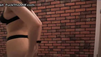 i need a dick HERE and NOW. i dont wanna masturbate this evening i want to be fucke 13