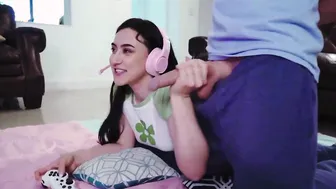 hot girls game freeuse fuck with hot gamer 3
