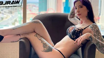 BJRAW Charlotte Sartre takes a gamble