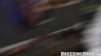 Fast porn video – Young stud wears a Trump mask and fucks hunks