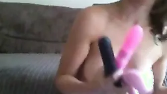 Naughty Stepsister enjoys toying pussy on cam