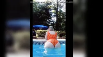 SHELF BUTT PLUS SIZE PAWG CHATURBATE is JUST DANDY 02