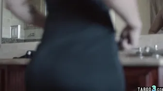 Hot homeless thot has to fuck a big dick