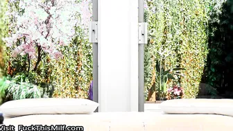 PAWG decides to cheat on her boyfriend 4