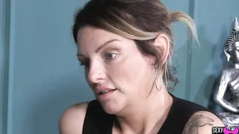 SEXY MOMMA - Step Mom Jenny Cant Say No to Fern