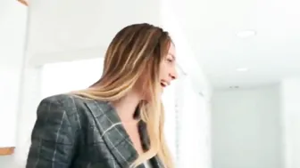 Estate porn video – Hot Real Estate Agent With Huge Boobies Bangs Client