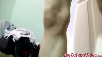 Billy Bob wanks his cock before spraying out a cumload