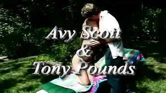 Round ass slut Velvet Blue gets her hairy muff pounded in the backyard