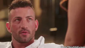 Superstar Violet  bodyguard give in to temptation 3