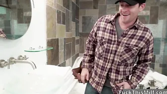 Thicc Black MILF Victoria Cakes Fucks The Plumber 3