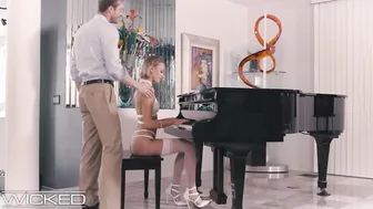 Perfect Blonde Gets Boned Rough
