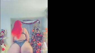 JUMBO BUTT PAWG v HUGEST BUTT PAWG 03