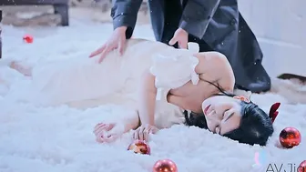 jiaxin Is The Horny Snow White Who Gets Fucked By The Prince