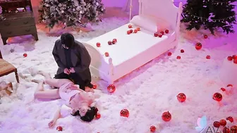 jiaxin Is The Horny Snow White Who Gets Fucked By The Prince