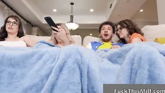 Nymphos Lexi Luna  Leana Lovings Wait For Chloe Surreal To Leave  Share Her Bfs Di 4