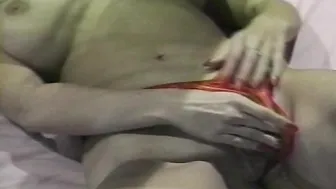 Come and stroke your cock with this perfect blonde