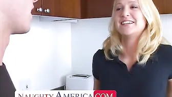 Alexis Malone Tamed by a Hungry Lovers Kiss