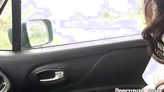 Skinny girl bareback sex in car