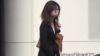 Japanese amateur babes pissing all around the city