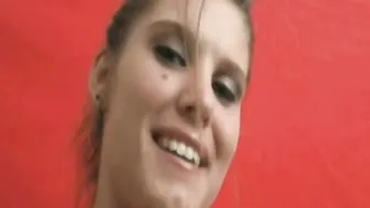 Amateur lover gets finger fucked wanting to screw more