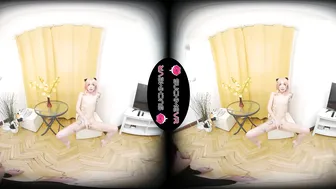 Tea Mint Is A Horny Gamer Girl Who Loves Cosplay Fucking