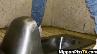 Veiled Japanese angel pees after sexy pussy excitement