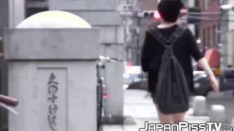 Japanese babes taped peeing in public places