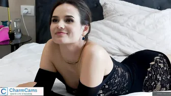 Sexy brunette Brunette camgirl