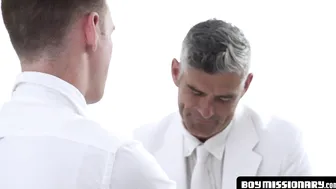 Senior porn video – Mormon senior generally adores tasting new youthful asses