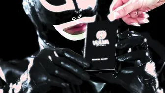 Footfetish Extreme - eat the dirt of your mistress feet - best feet domination