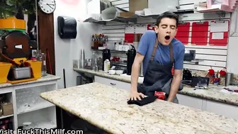 YOUNG WAITER FUCKED THE BOSS AND A FAT NEGRI WOMAN AT WORK 3