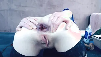 Squirting Blonde Sexy Grows her Prolapse