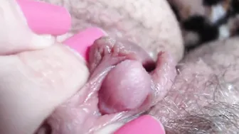 Cougar with unshaved vagina pose her slimy clitoris ultra-closeup