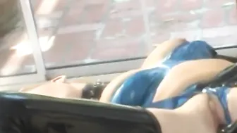 Anastasia Pierce played anal with traditional latex fingers