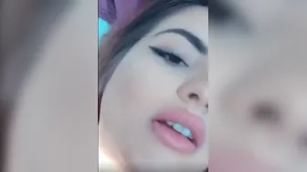 A sexy Arab Muslim girl from Saudi Arabia from Egypt removes her hijab