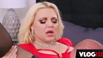 Miss Jackson Fucks To Receive A Facial