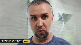 Brazzers - Adriana Chechik gets anal and face fuck till she squirts