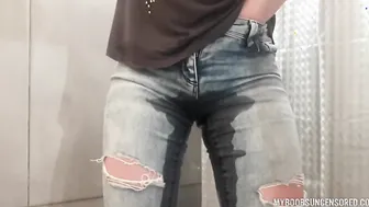 31 Pee Compilations Pissing Wetting Pants Panties Squirt