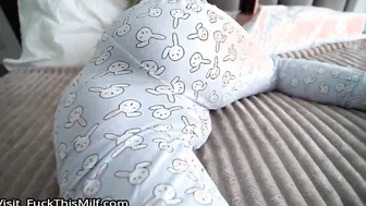 MILF was woken up by her stepsons fat cock 7