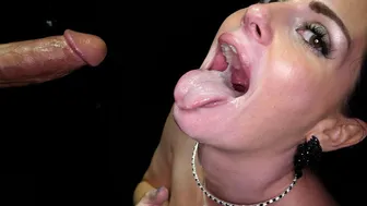 Wow No problem to deepthroat for you Aria