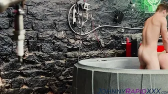 Pumped up dudes rimming each other before anal pounding