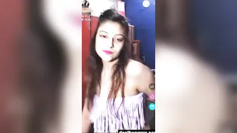Hindu Teen Pari From Nagpur Fucks