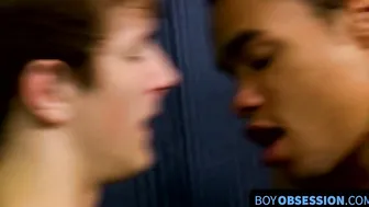 Dim Dim porn video – Twinks suck cocks beforeJasper gets large dim dick in his butt