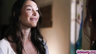 Katrina hires a fraudster to pretend to be a psychic