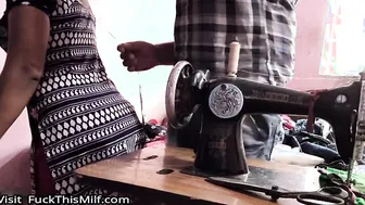 Tailor ne bhabhi ka  naap  lete lete bhabhi ko hi chod dala 11