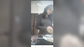 Periscope teenie smokes